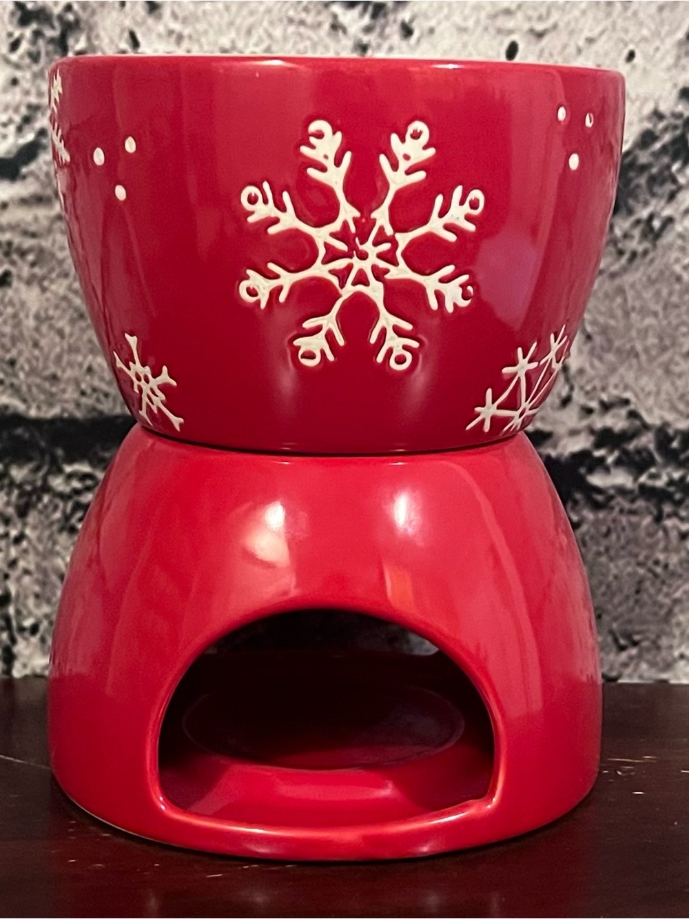 Red Snowflake Ceramic Fondue Warmer - Holiday Home
